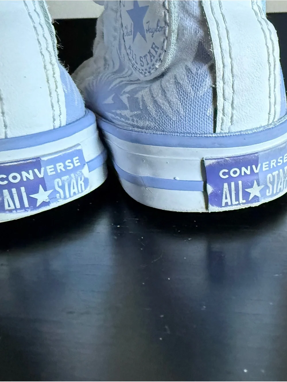 Disney x Converse All Star Infant High Tops Frozen White Blue Size 5